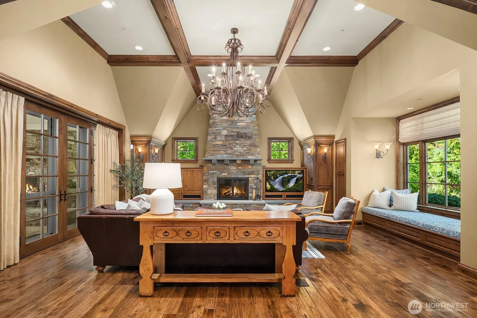 2045 250th Place NE, Sammamish, WA 98074