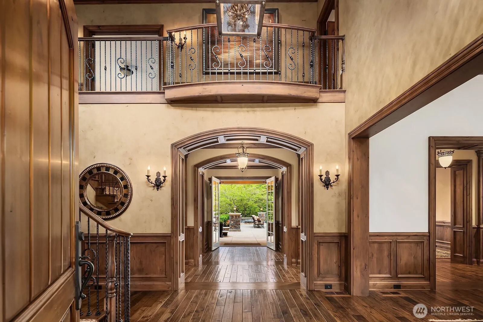 2045 250th Place NE, Sammamish, WA 98074