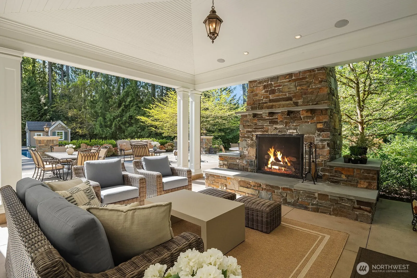 2045 250th Place NE, Sammamish, WA 98074