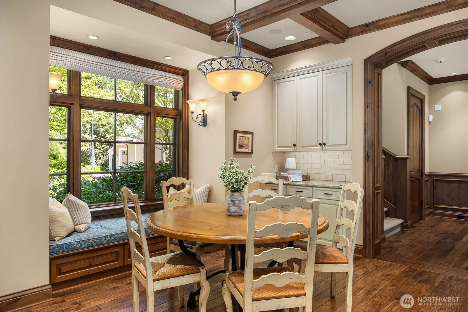 2045 250th Place NE, Sammamish, WA 98074