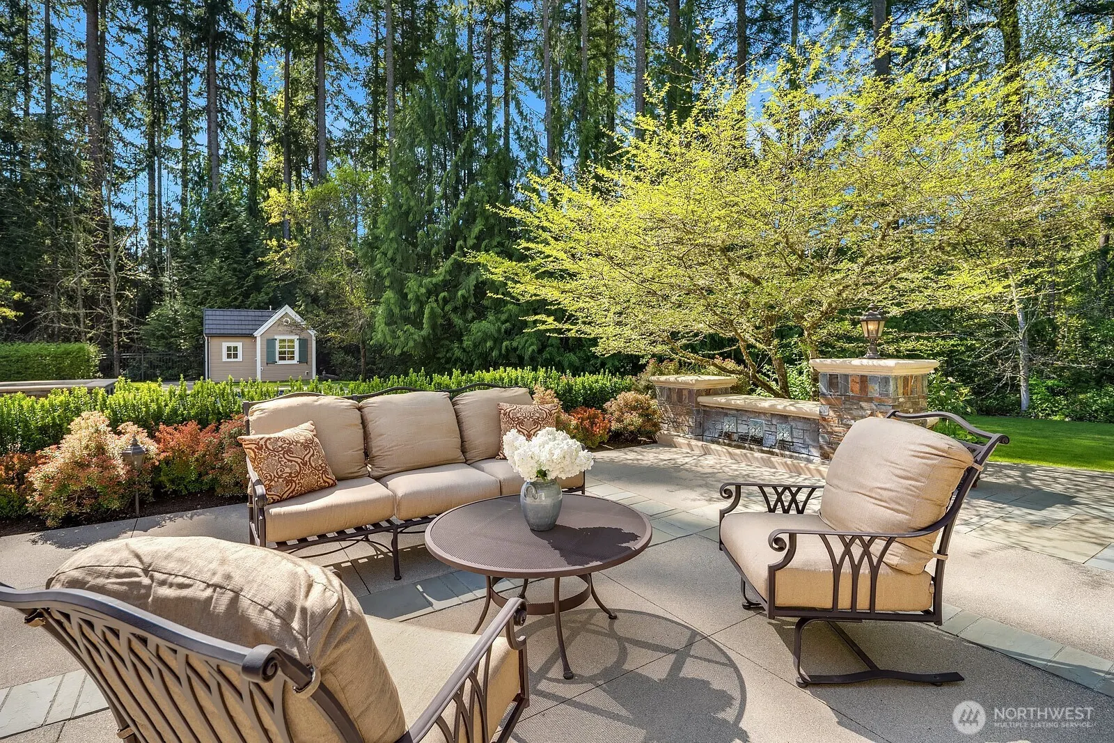 2045 250th Place NE, Sammamish, WA 98074