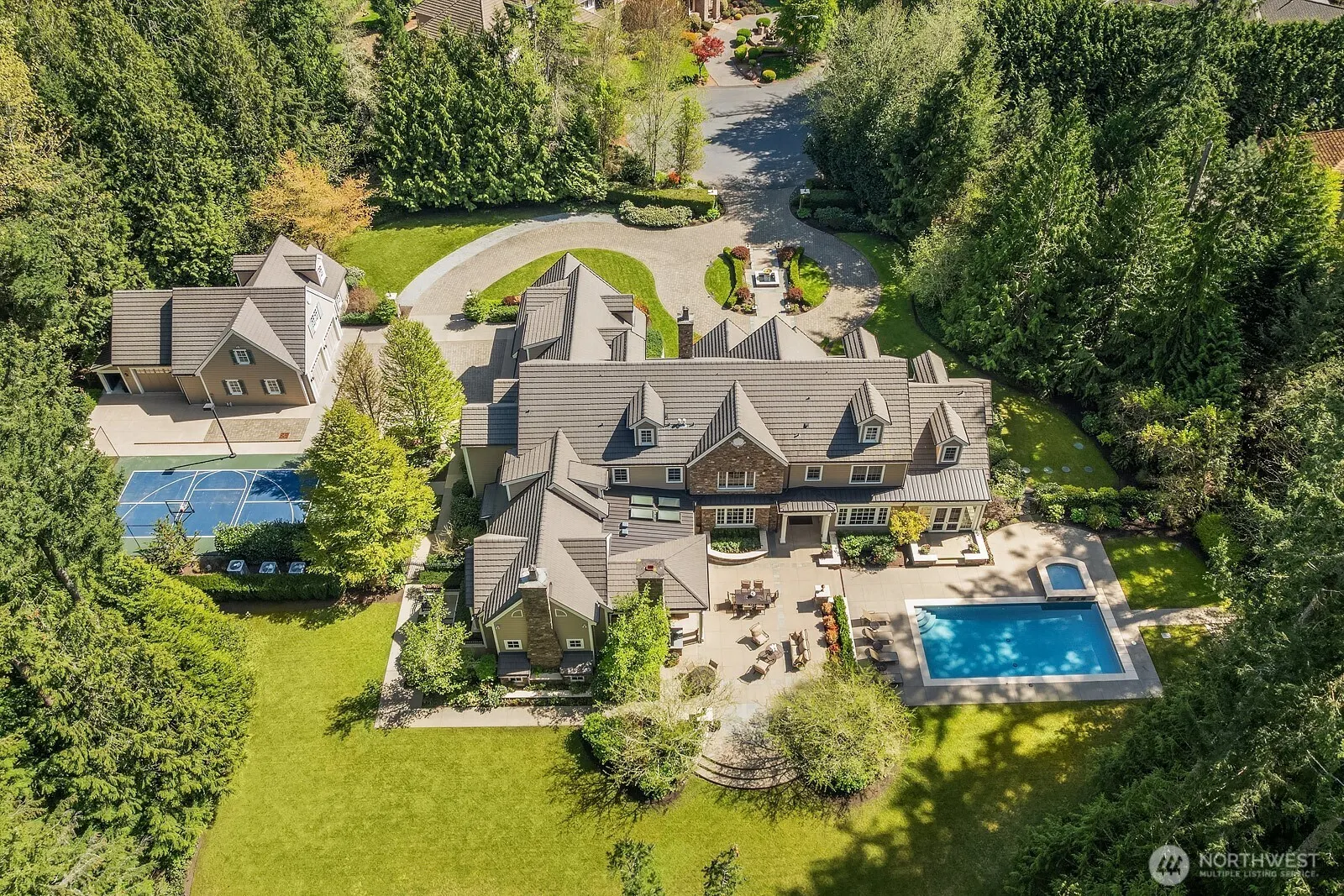 2045 250th Place NE, Sammamish, WA 98074