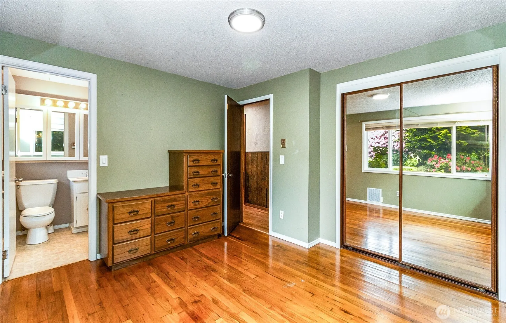 15729 Larch Way , Lynnwood, WA 98087