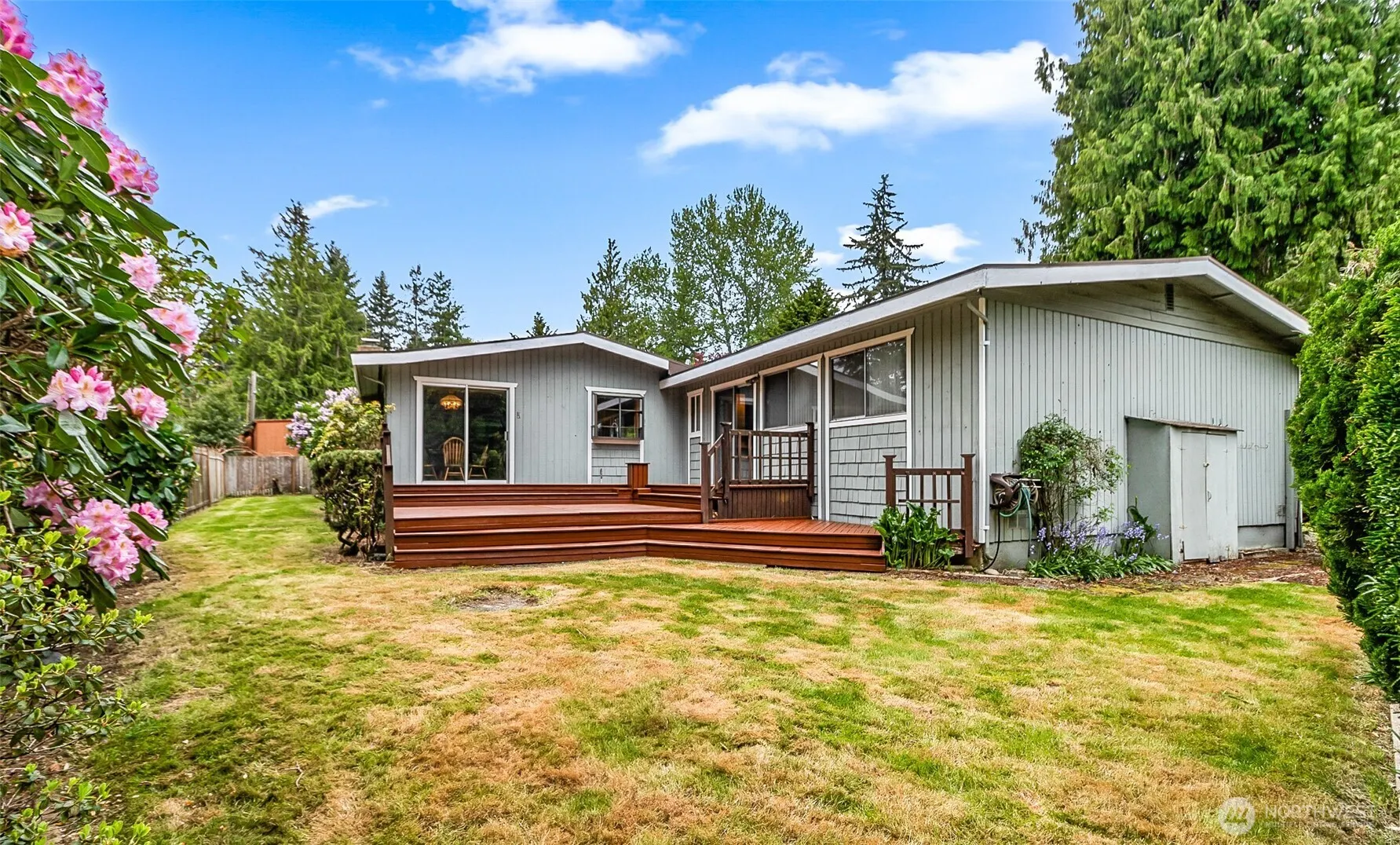 15729 Larch Way , Lynnwood, WA 98087