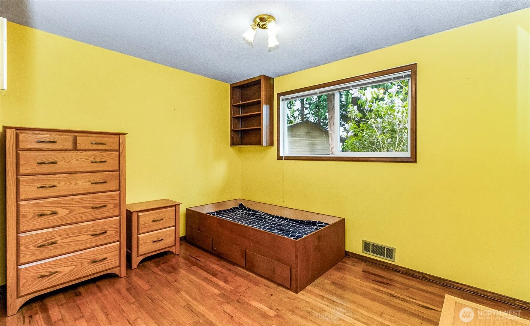 15729 Larch Way , Lynnwood, WA 98087