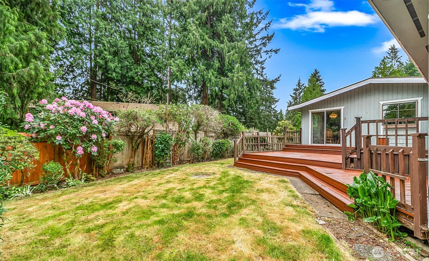 15729 Larch Way , Lynnwood, WA 98087