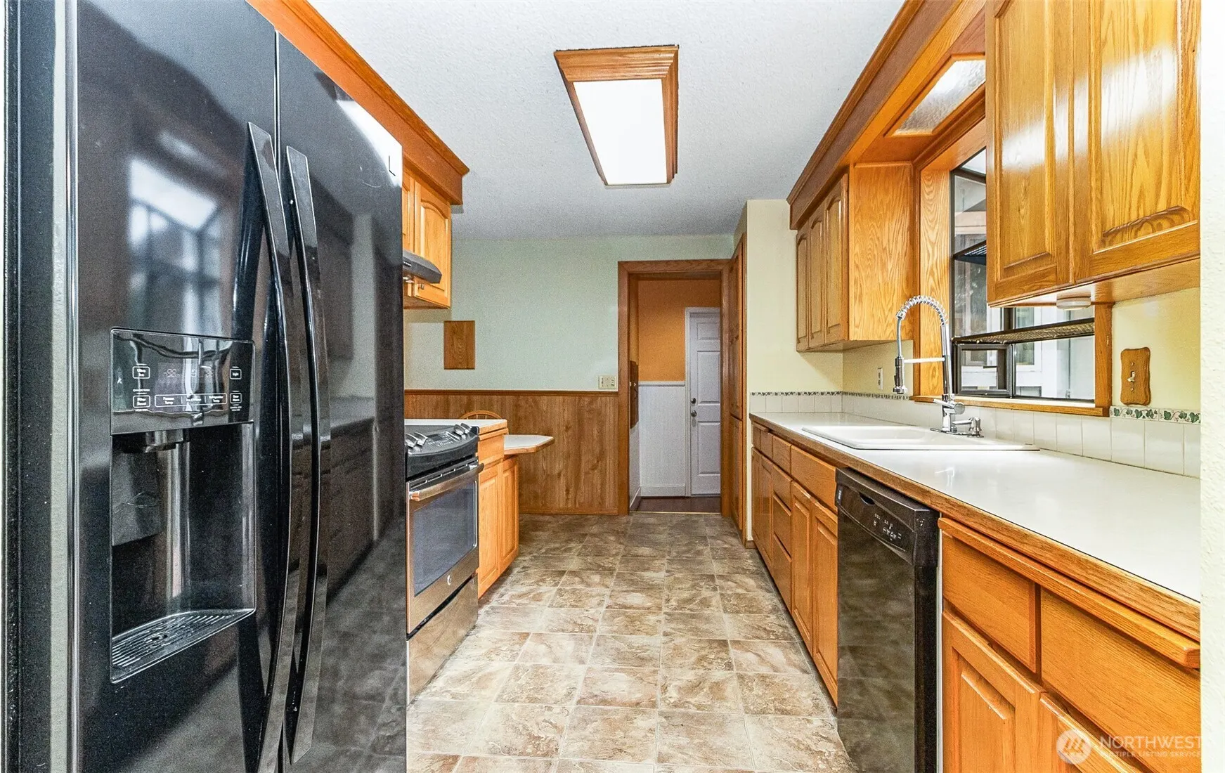 15729 Larch Way , Lynnwood, WA 98087