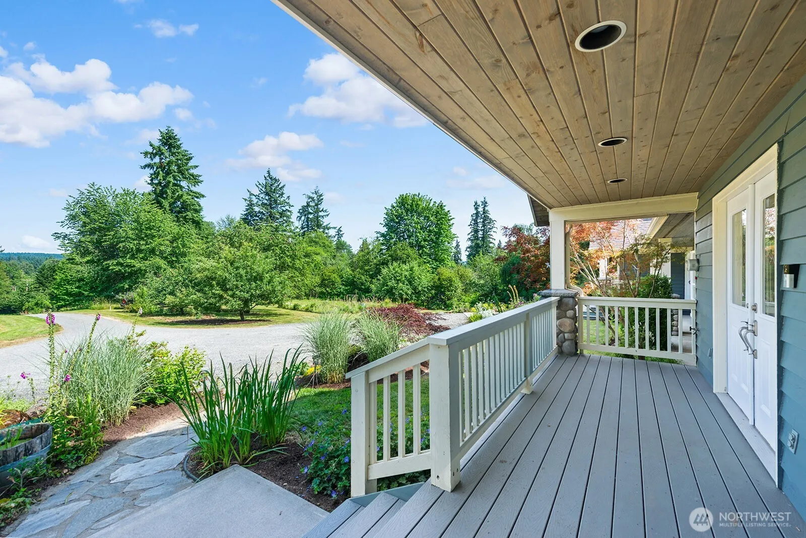12043 184th Avenue NE, Redmond, WA 98052-2214