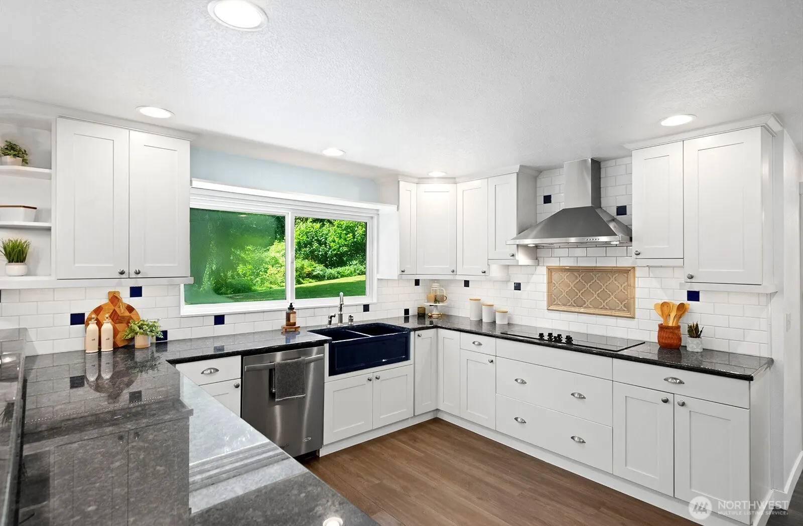 12043 184th Avenue NE, Redmond, WA 98052-2214