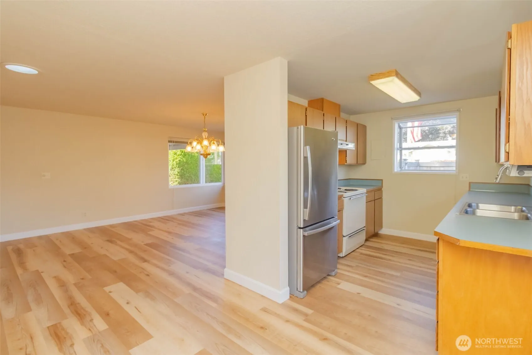 16958 121 Avenue SE, Renton, WA 98058