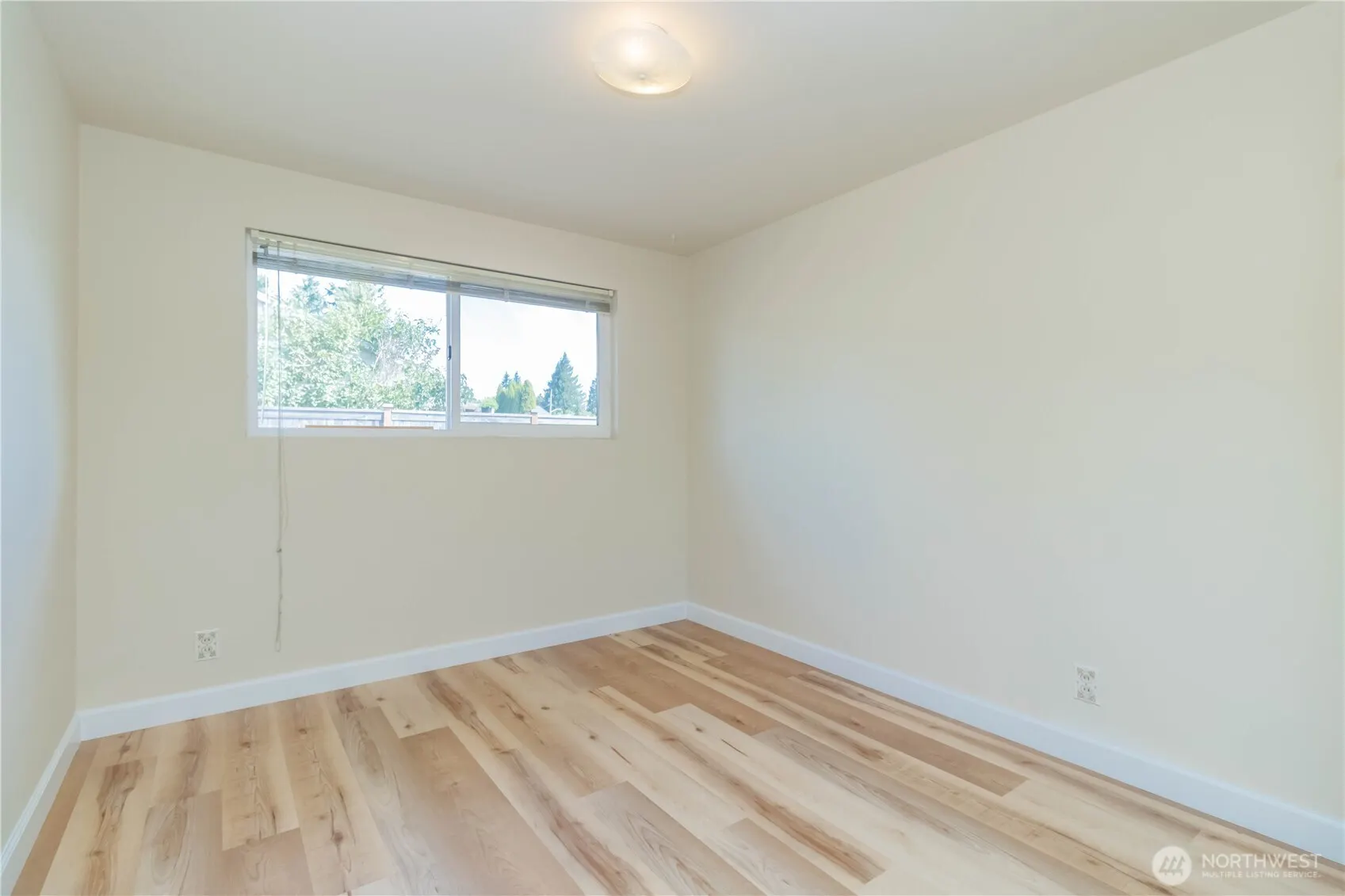 16958 121 Avenue SE, Renton, WA 98058