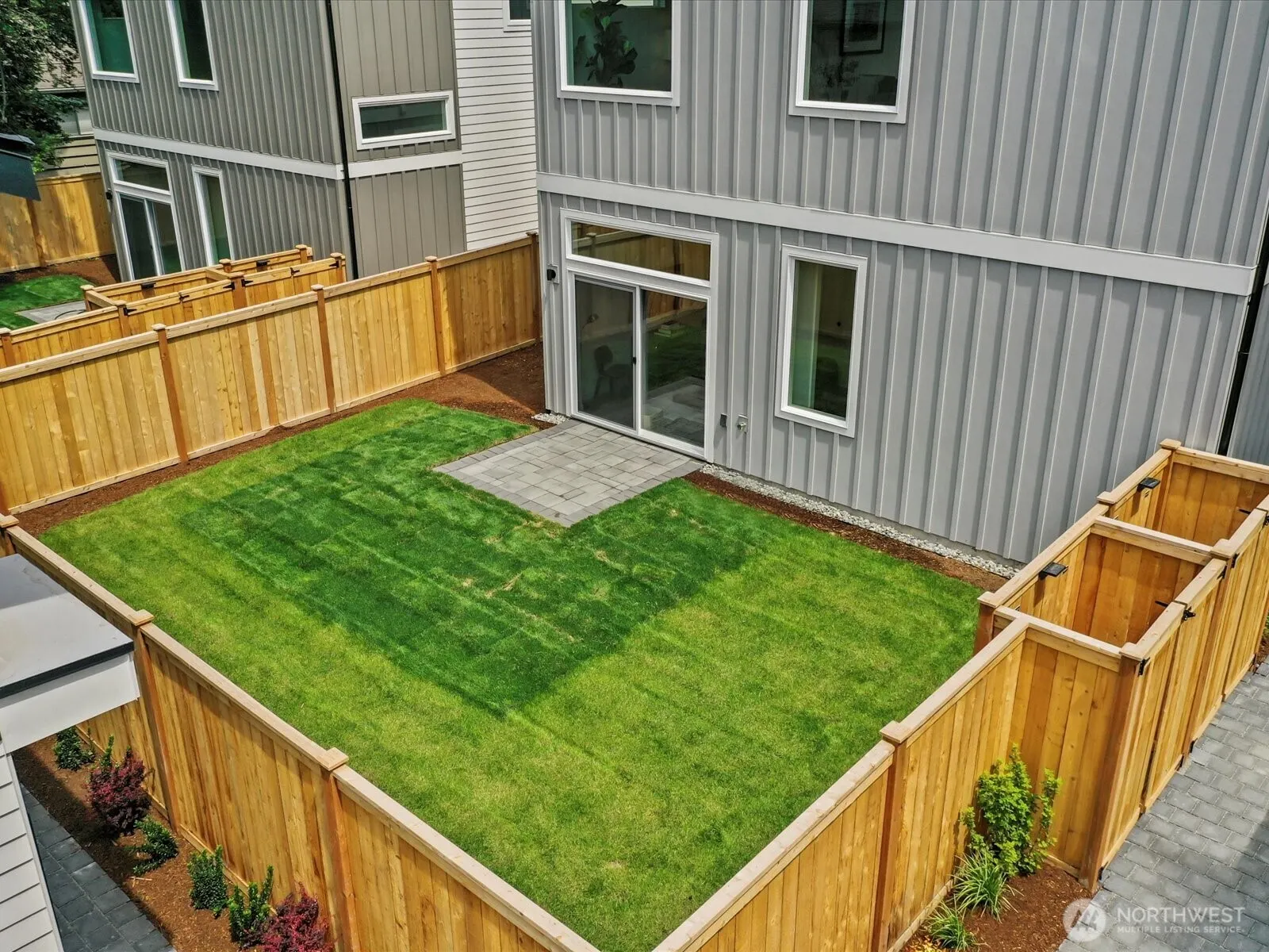 9017 Dibble Avenue NW, Seattle, WA 98117