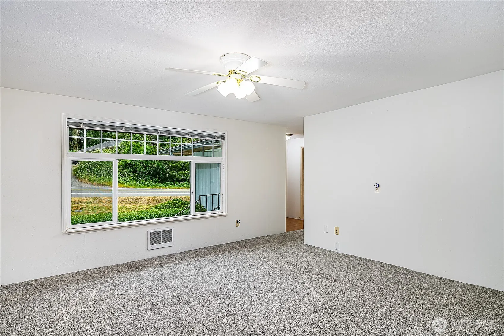 19713 Damson Road , Lynnwood, WA 98036