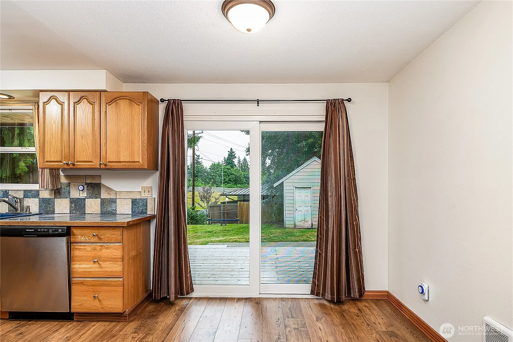 19713 Damson Road , Lynnwood, WA 98036