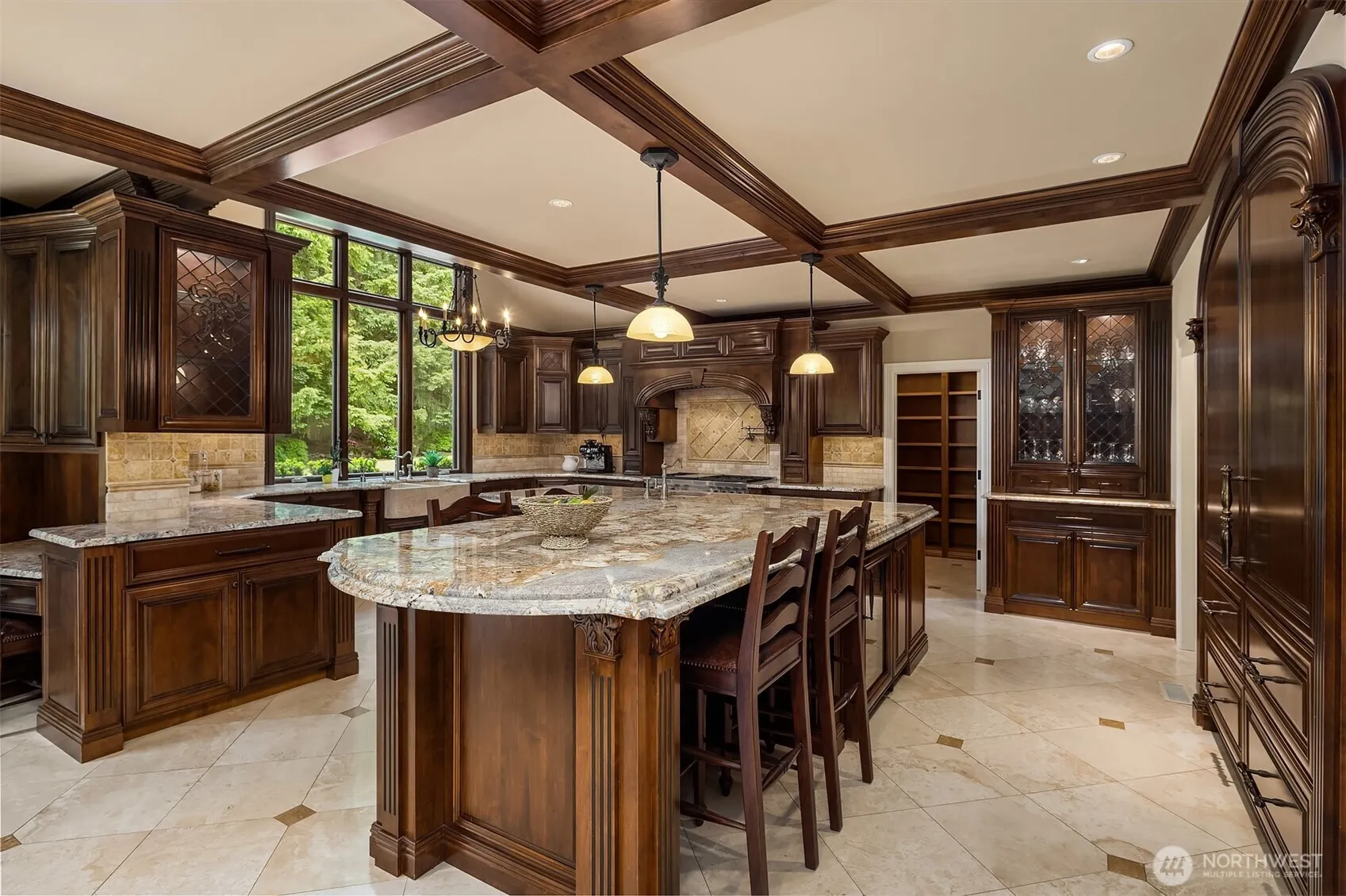 20450 NE 71st Street , Redmond, WA 98053-4725