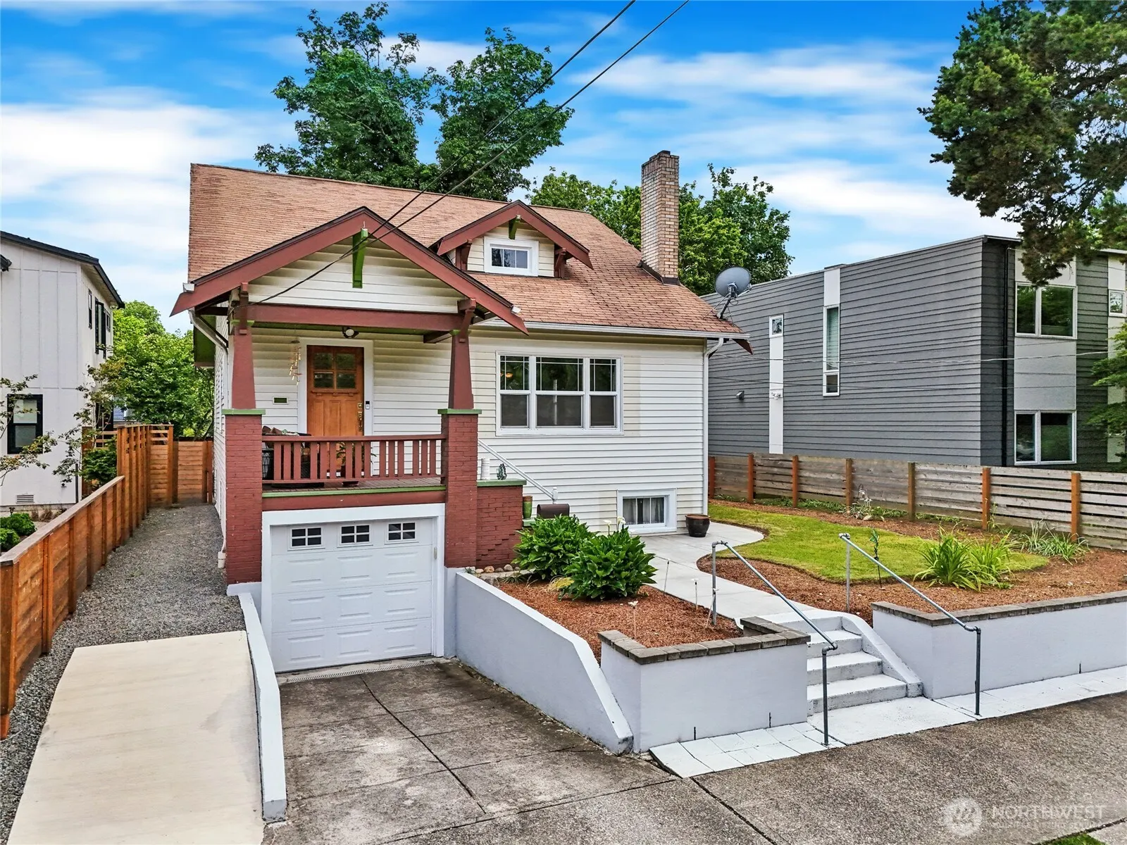 310 26th Avenue , Seattle, WA 98122
