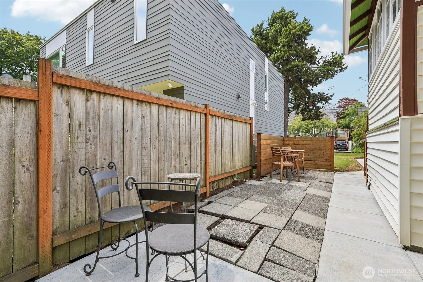 310 26th Avenue , Seattle, WA 98122