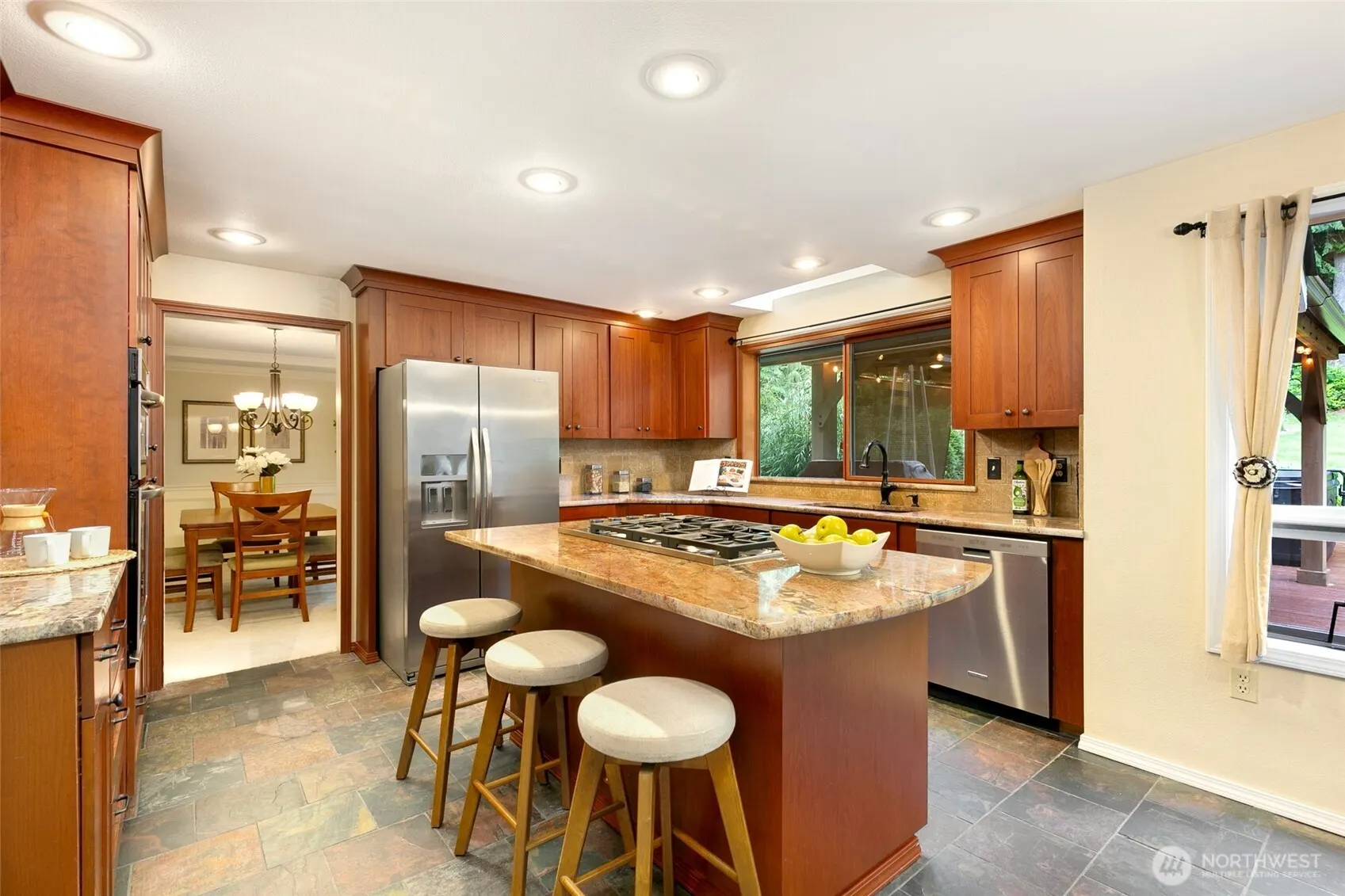20103 183rd Place NE, Woodinville, WA 98077