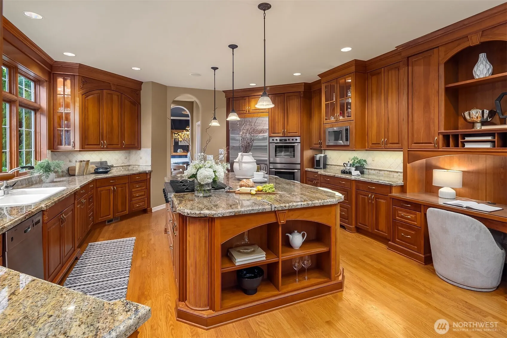 24838 NE 20th Street , Sammamish, WA 98074-3340