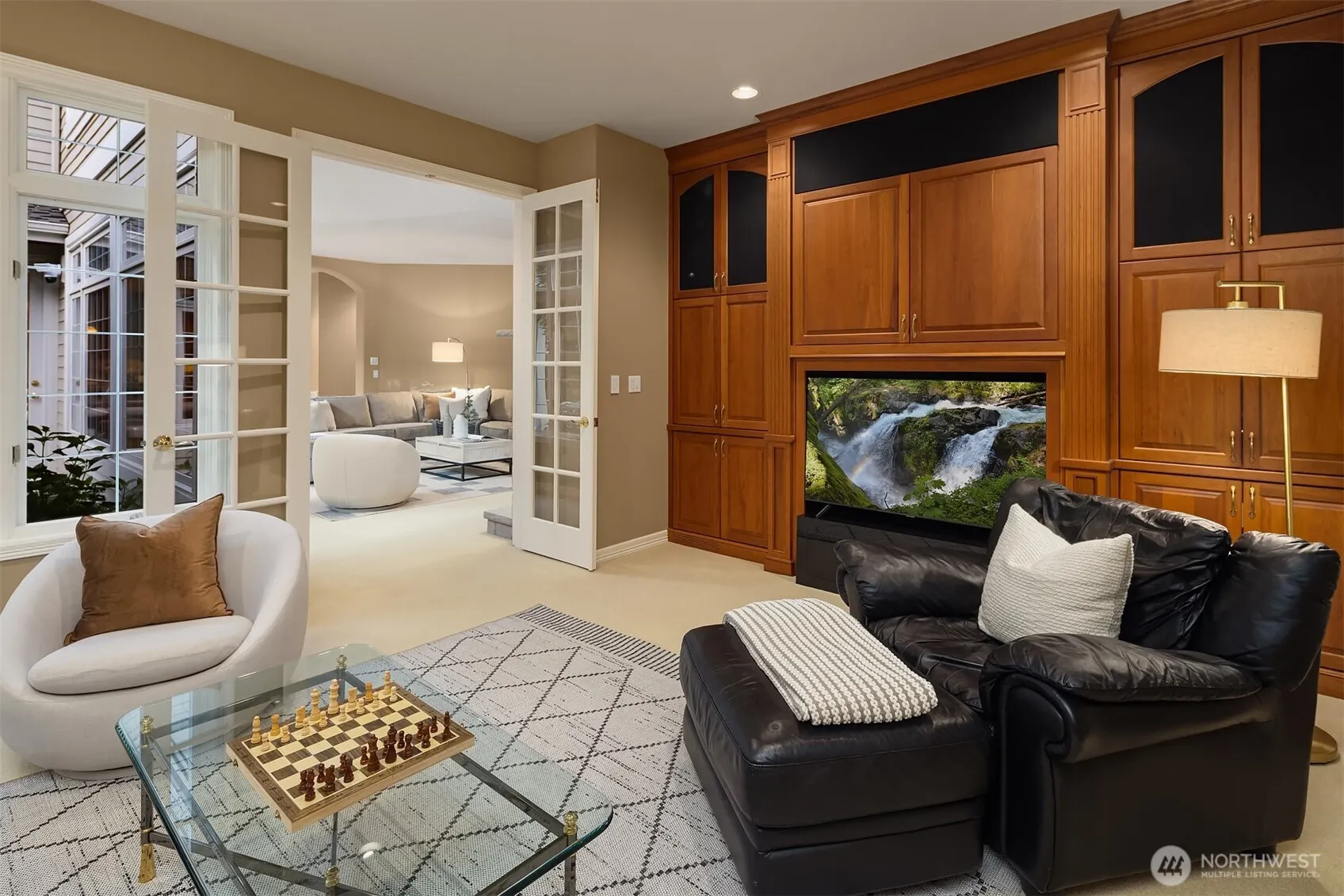 24838 NE 20th Street , Sammamish, WA 98074-3340