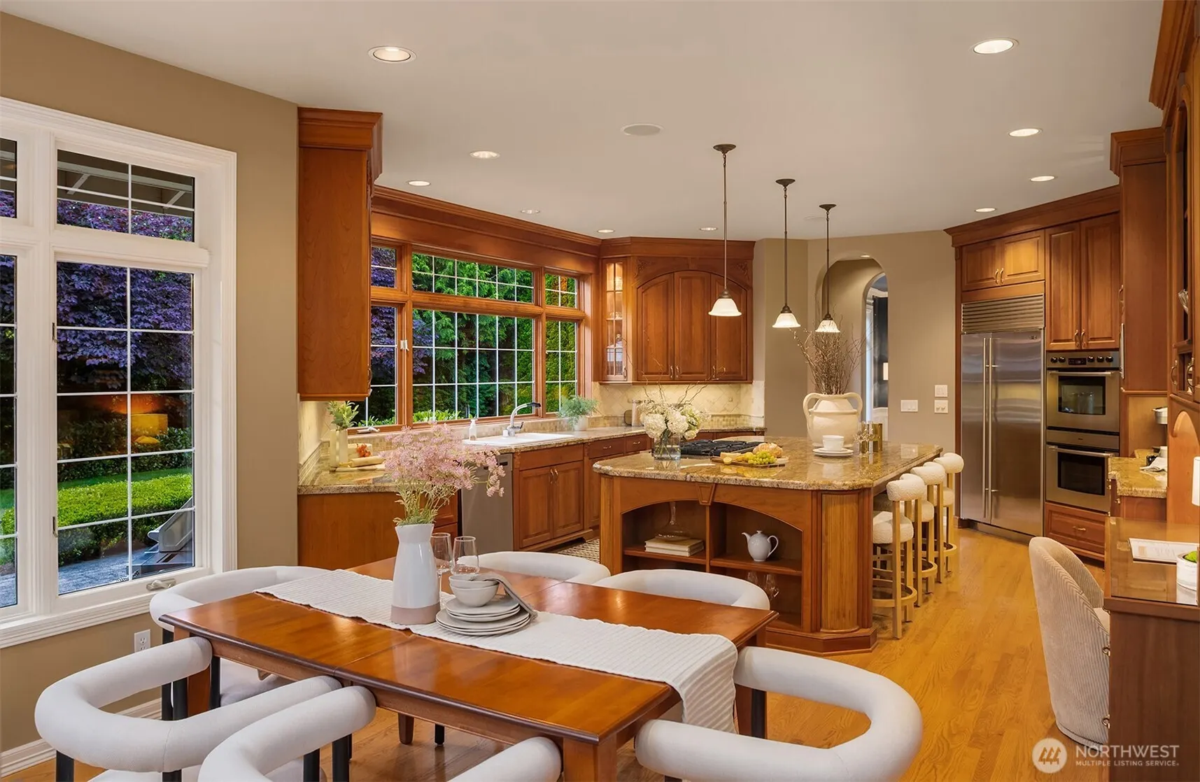 24838 NE 20th Street , Sammamish, WA 98074-3340