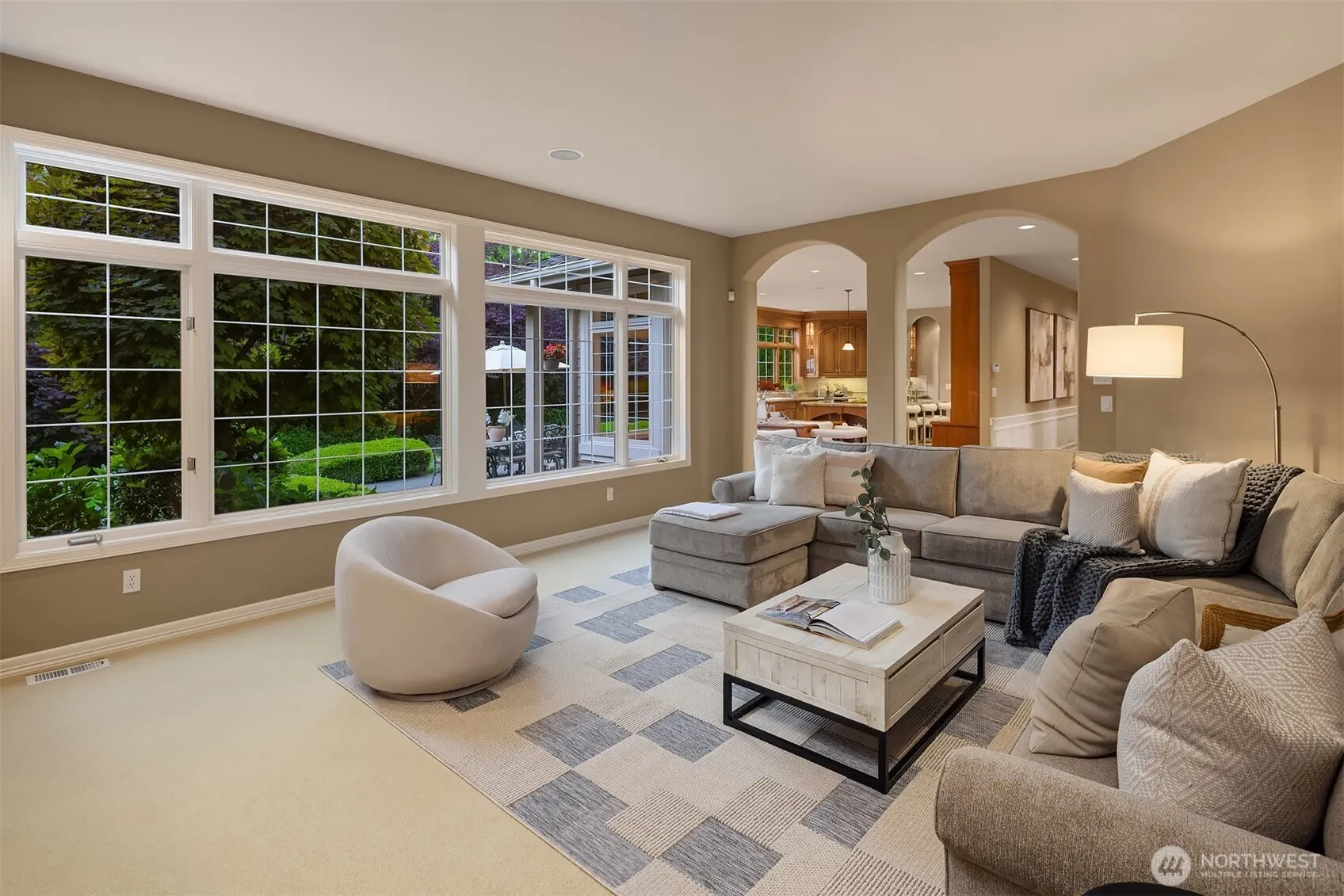 24838 NE 20th Street , Sammamish, WA 98074-3340