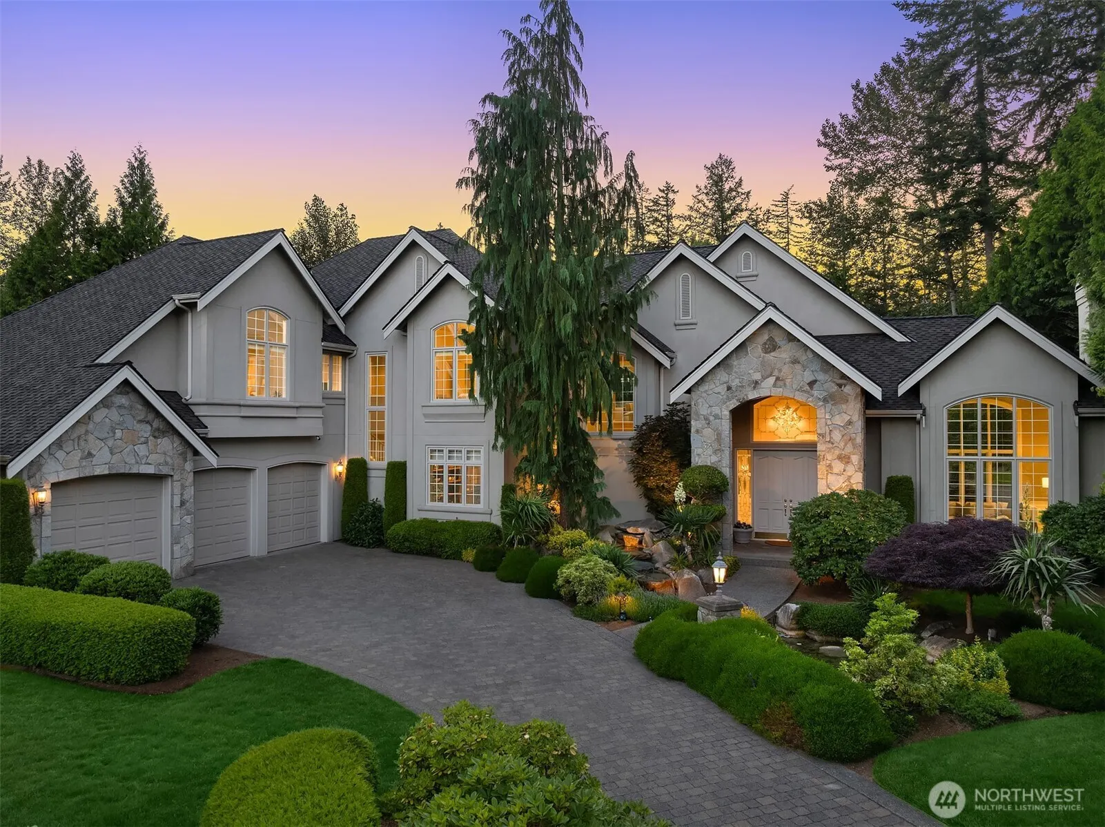24838 NE 20th Street , Sammamish, WA 98074-3340