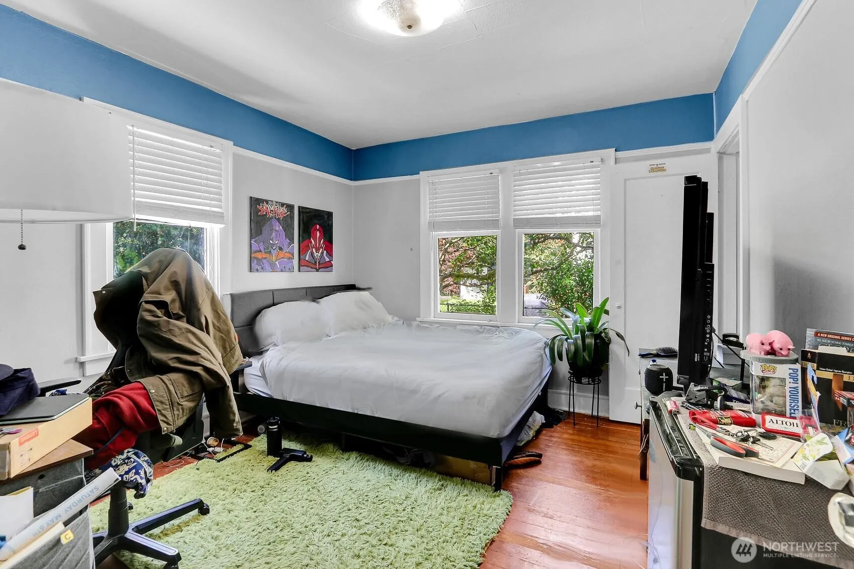 5745 25th Avenue NE, Seattle, WA 98105