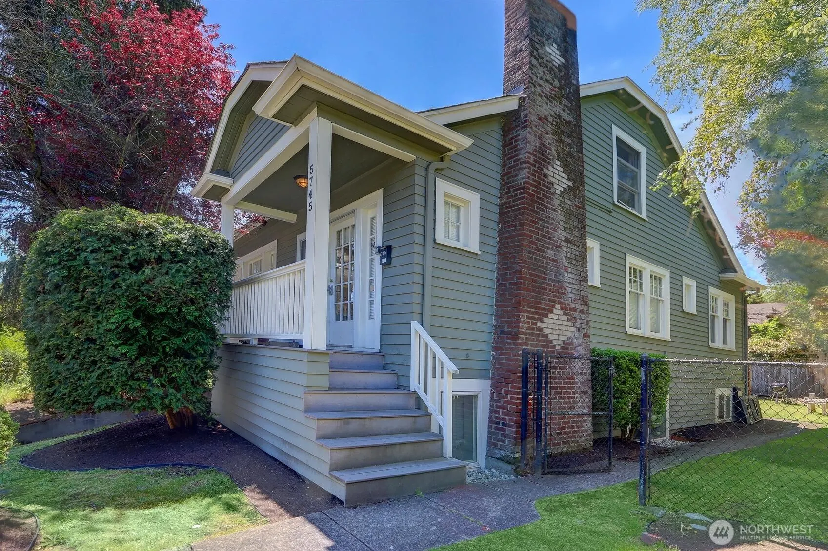 5745 25th Avenue NE, Seattle, WA 98105