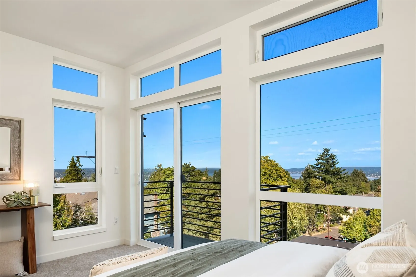 1244 15th Avenue E #9, Seattle, WA 98112