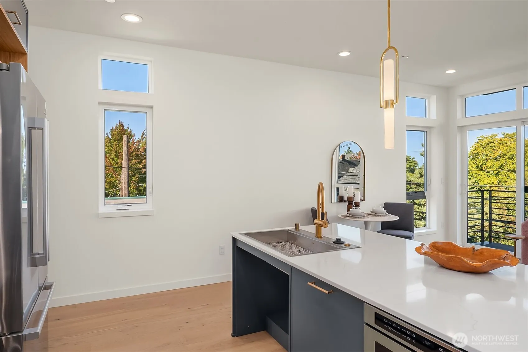 1244 15th Avenue E #9, Seattle, WA 98112