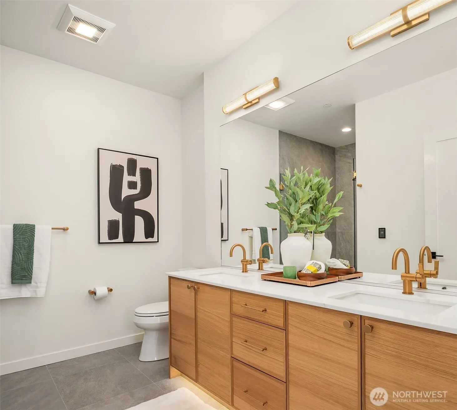 1244 15th Avenue E #9, Seattle, WA 98112