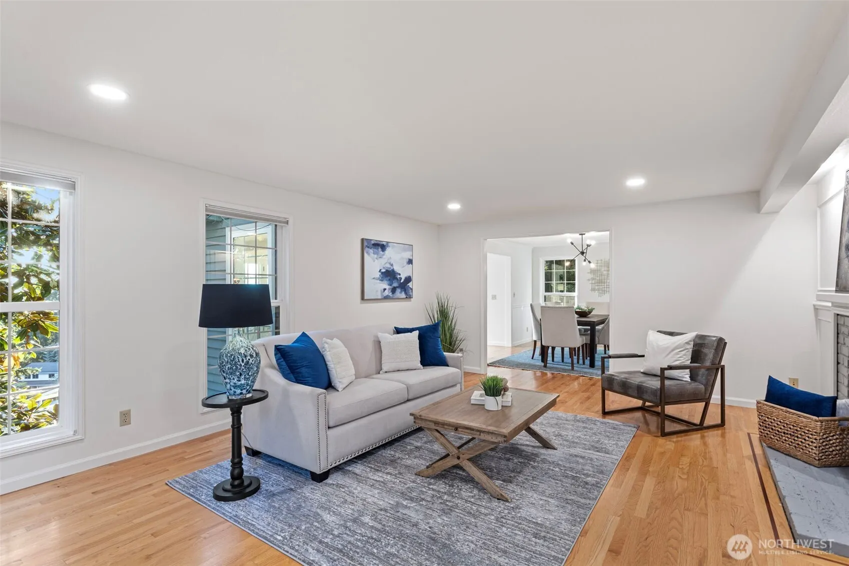 5709 143rd Place SE, Bellevue, WA 98006-4341