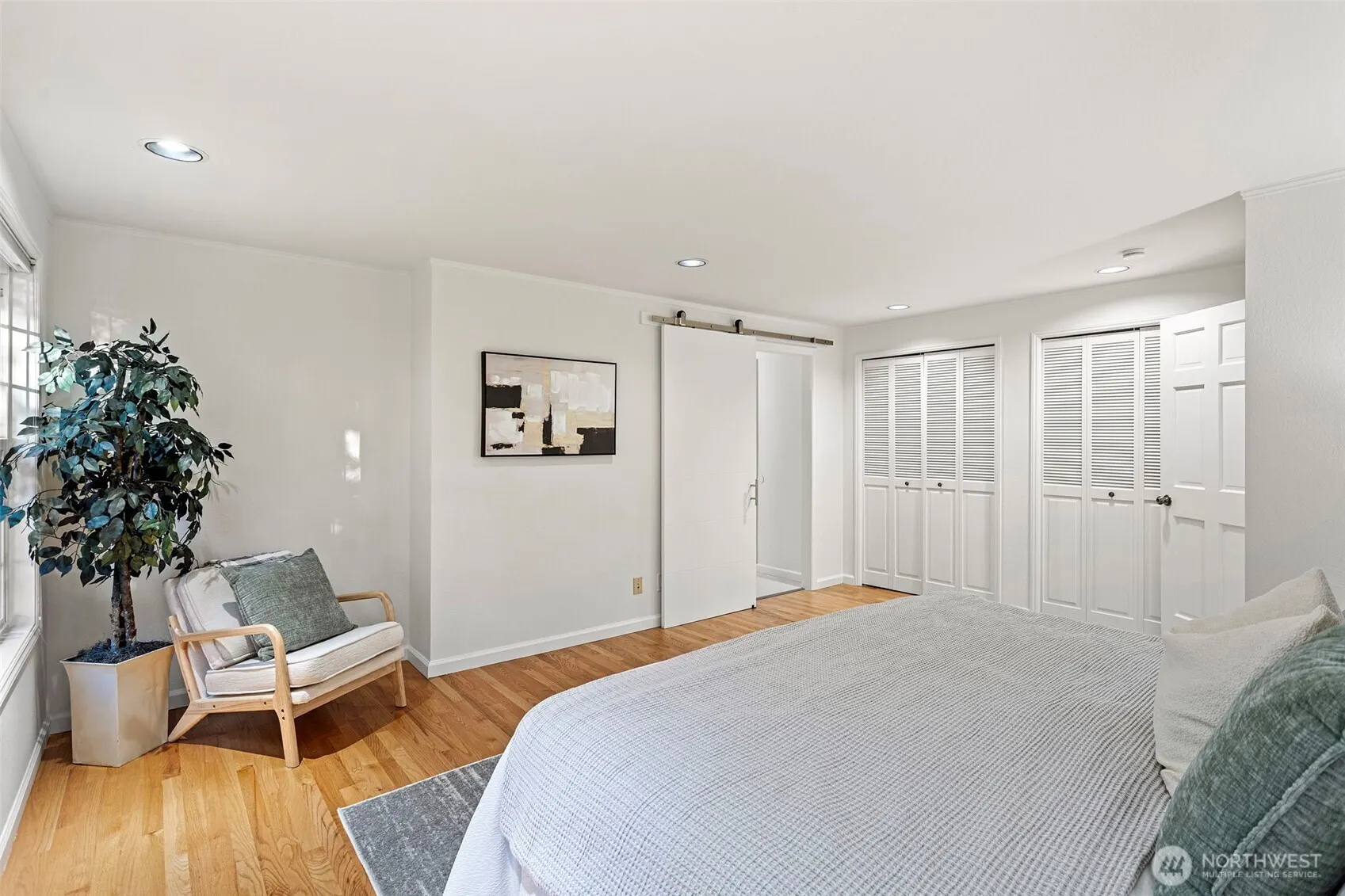 5709 143rd Place SE, Bellevue, WA 98006-4341