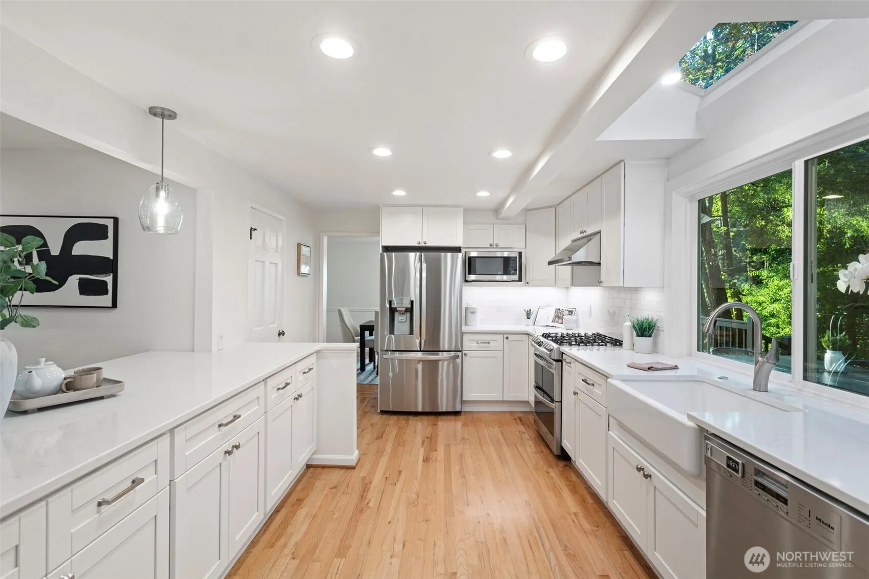 5709 143rd Place SE, Bellevue, WA 98006-4341
