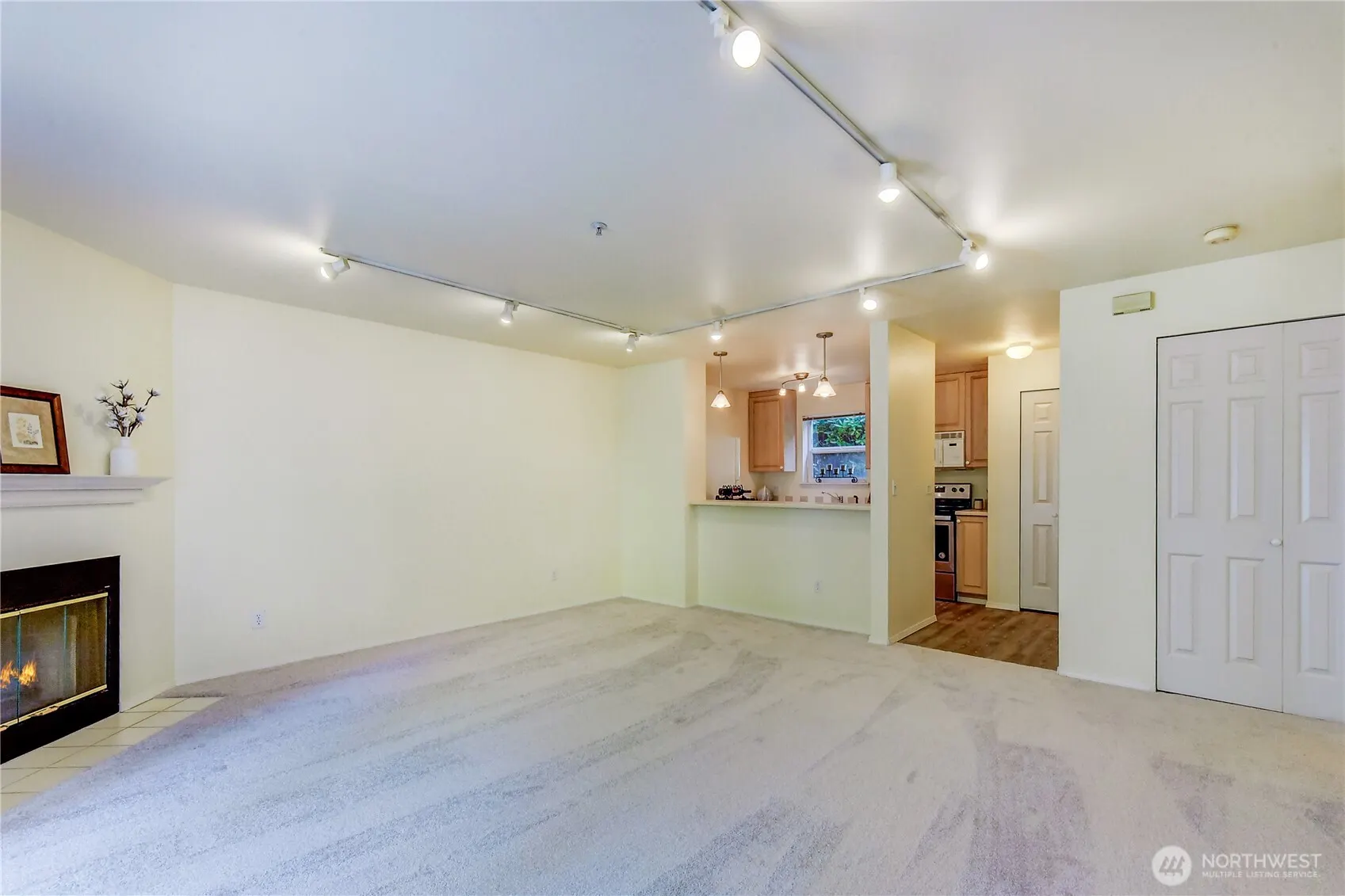 2969 142nd Place SE #7, Bellevue, WA 98007