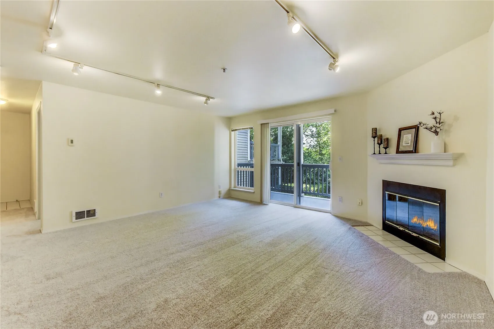 2969 142nd Place SE #7, Bellevue, WA 98007