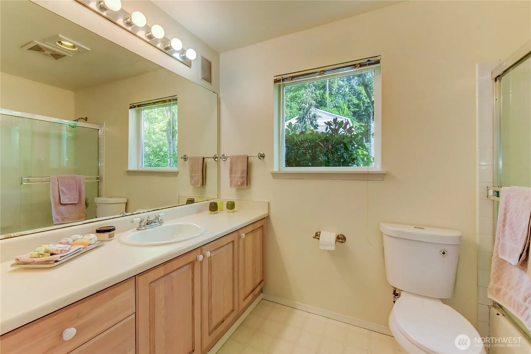 2969 142nd Place SE #7, Bellevue, WA 98007
