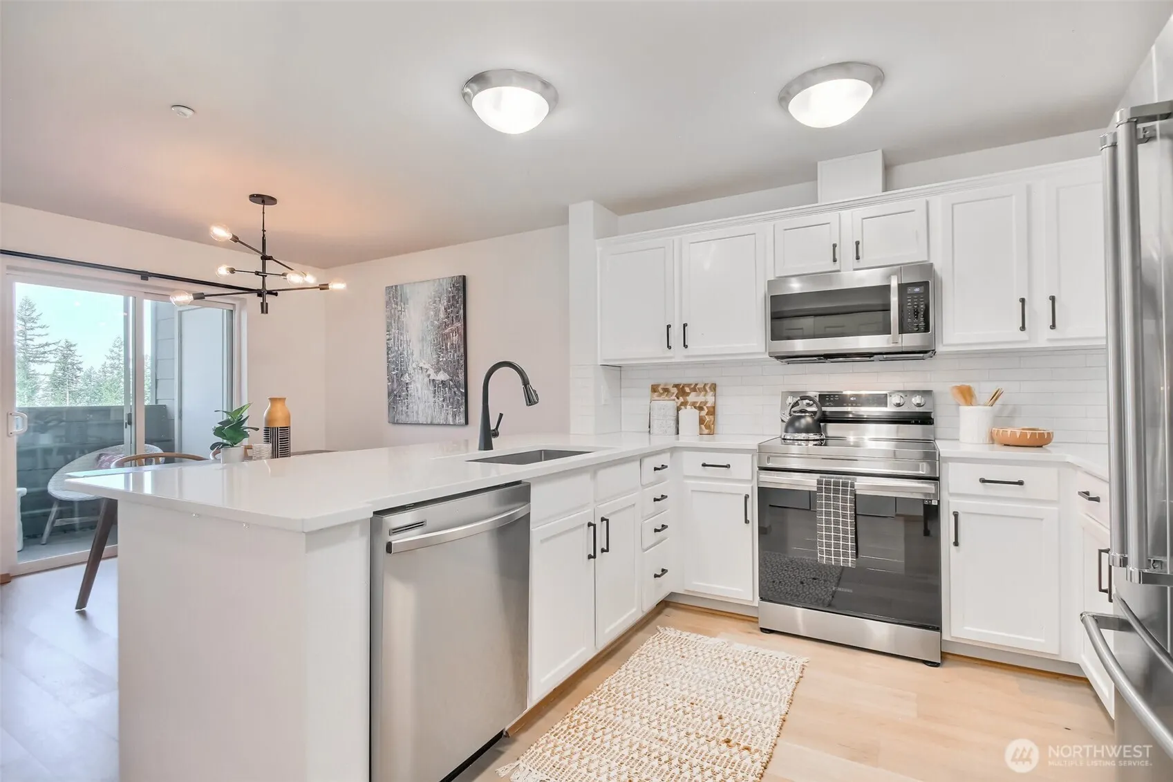 1957 23rd Place NE #203, Issaquah, WA 98029