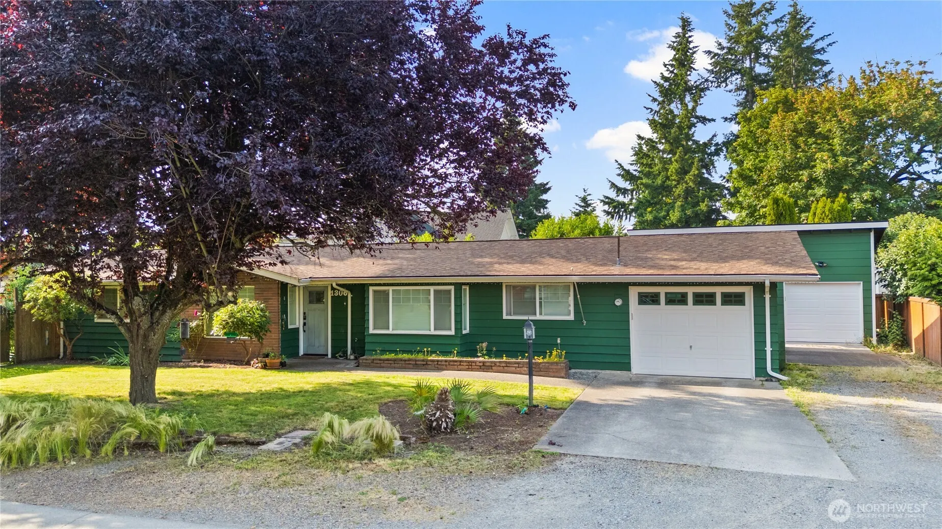 1306 N 32nd Street , Renton, WA 98056