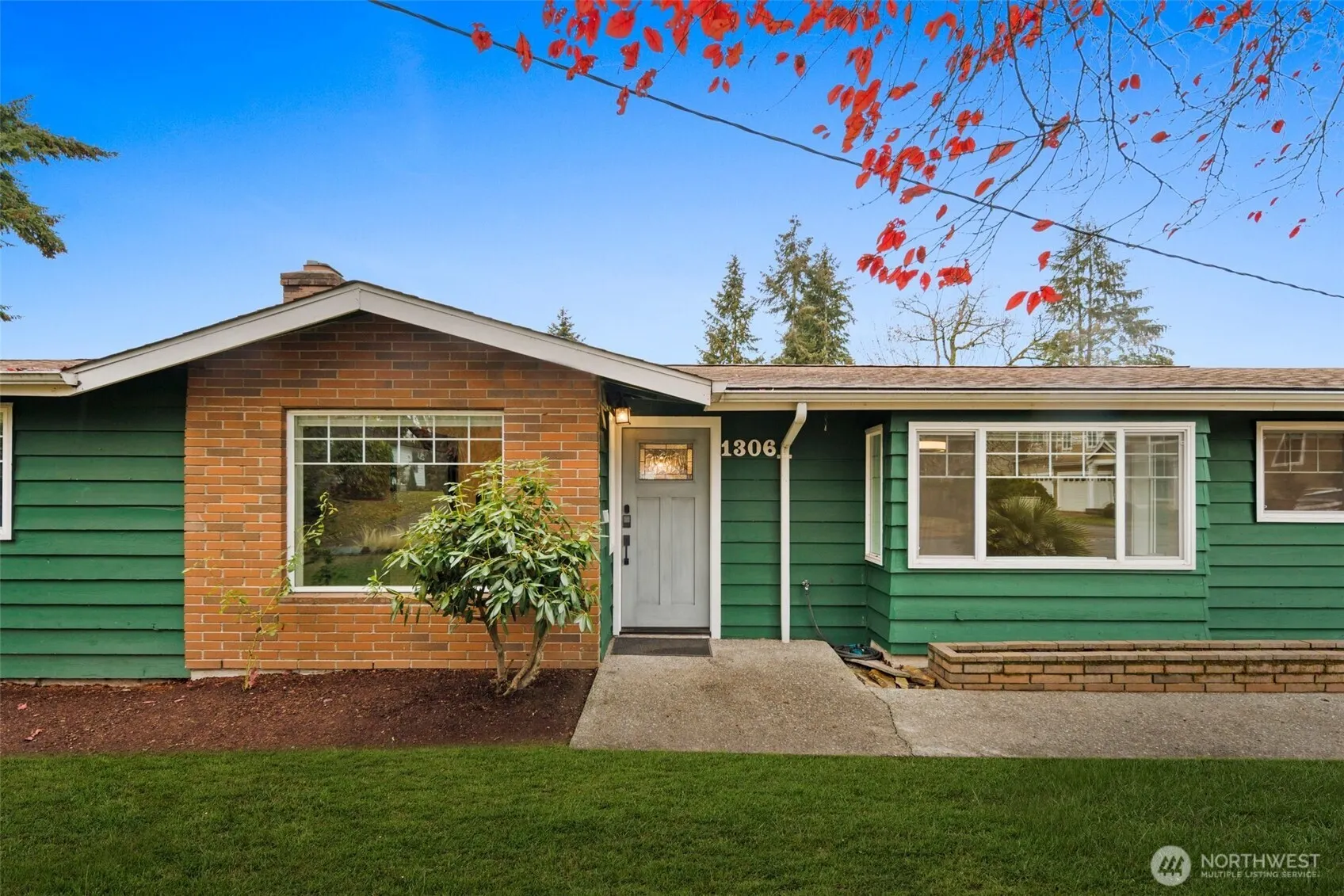 1306 N 32nd Street , Renton, WA 98056
