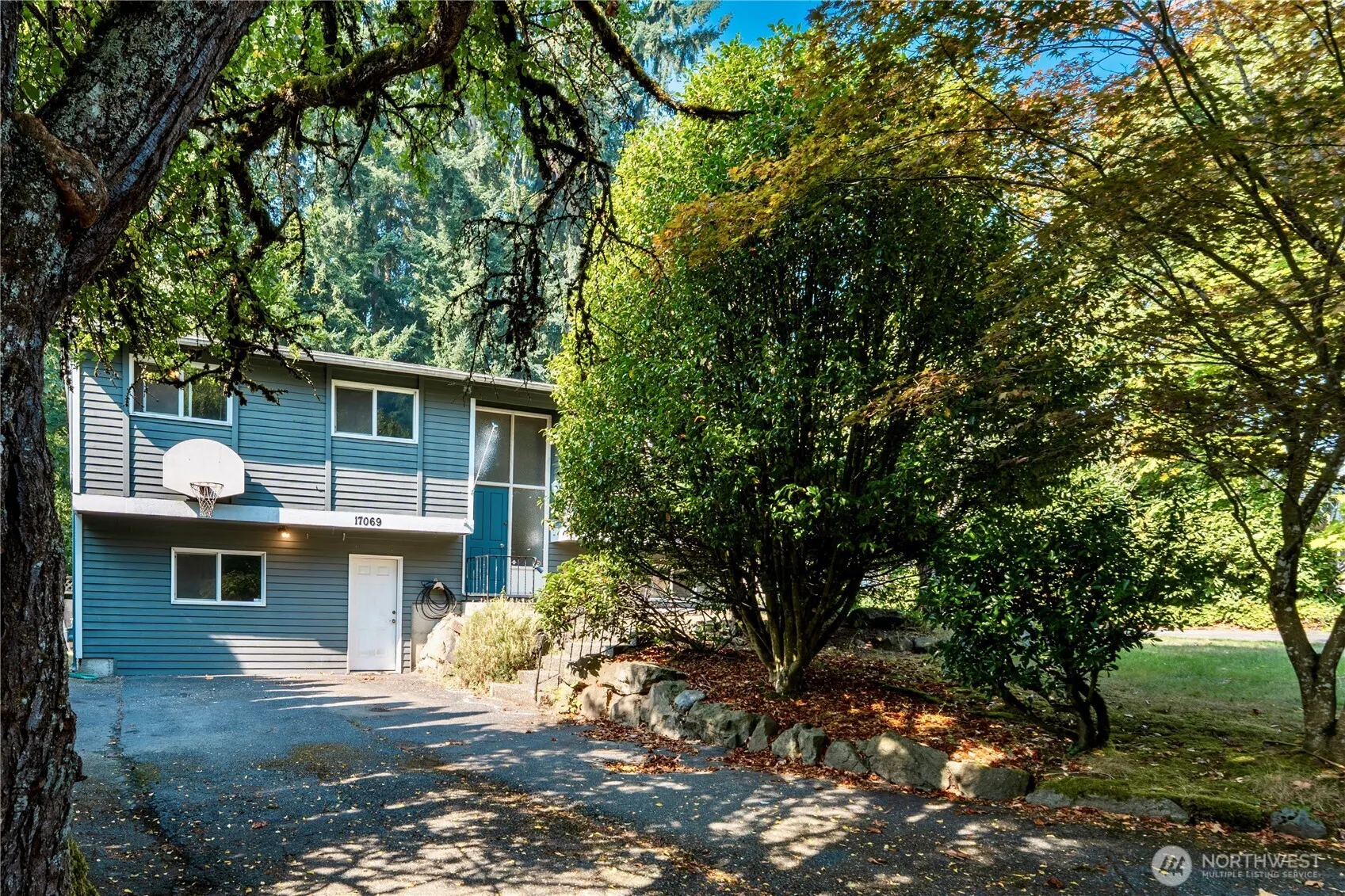 17069 142nd Place NE, Woodinville, WA 98075-9211