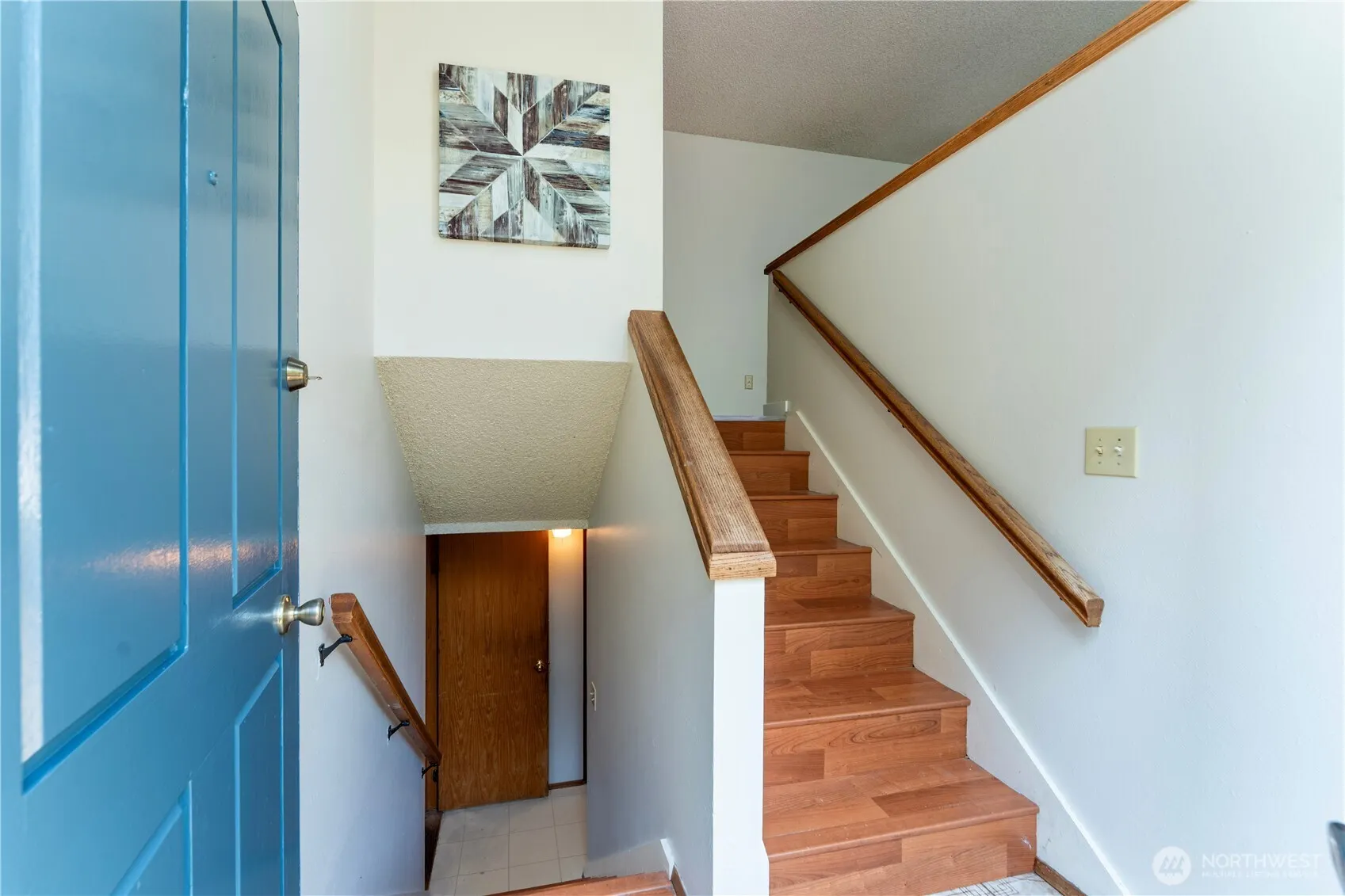 17069 142nd Place NE, Woodinville, WA 98075-9211
