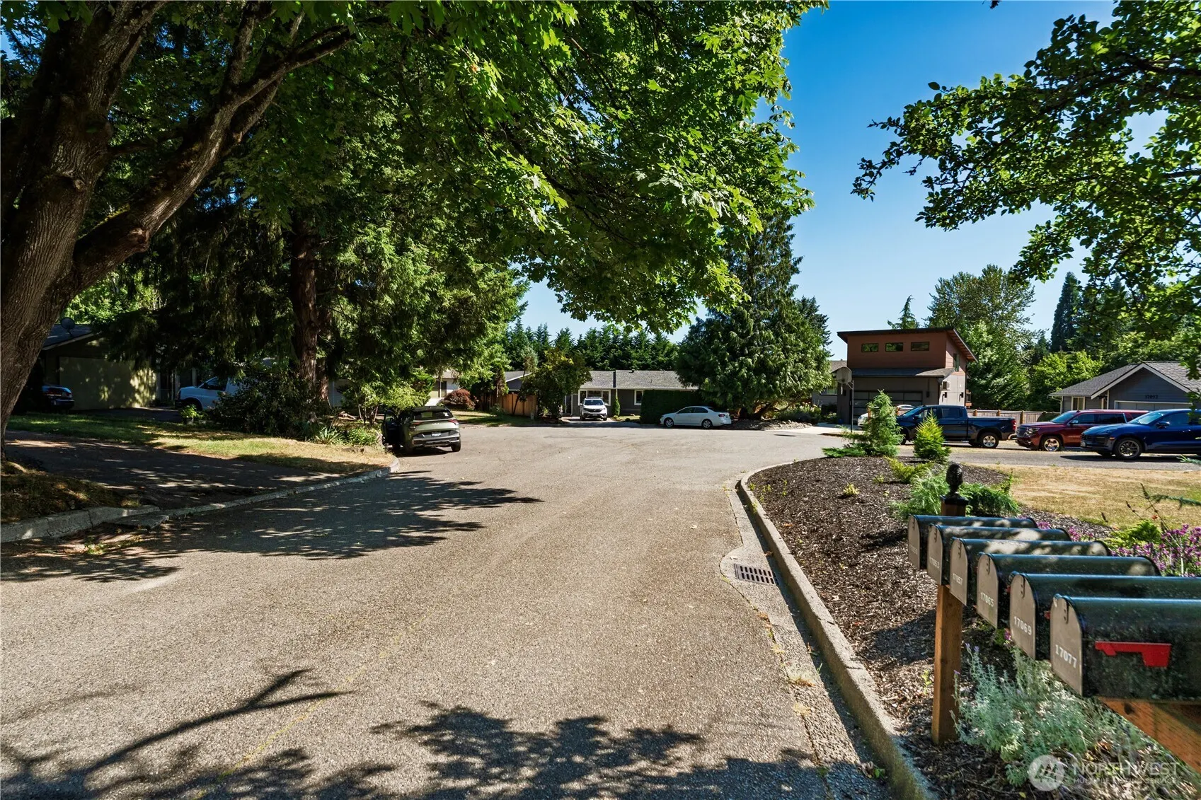 17069 142nd Place NE, Woodinville, WA 98075-9211