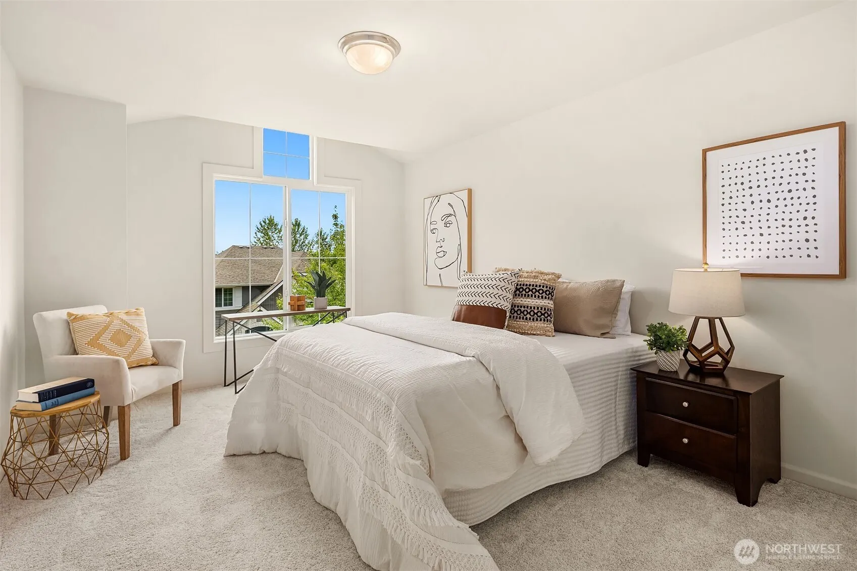 11710 157th Avenue NE, Redmond, WA 98052