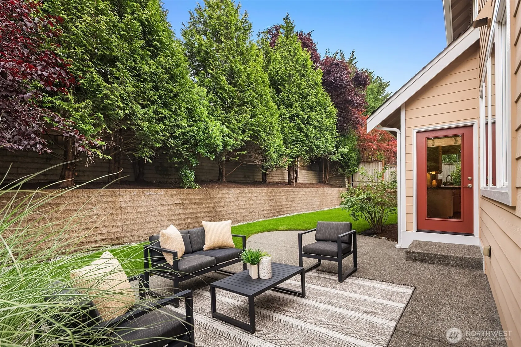 11710 157th Avenue NE, Redmond, WA 98052