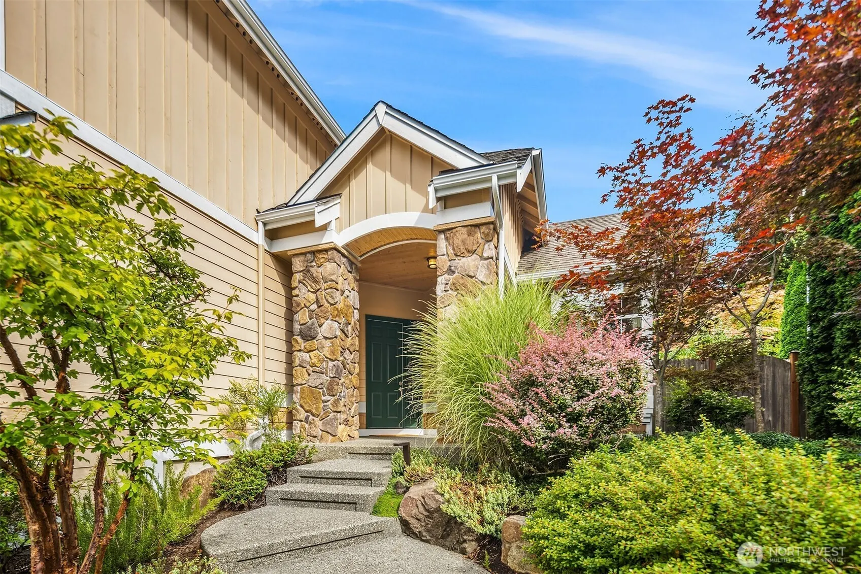 11710 157th Avenue NE, Redmond, WA 98052