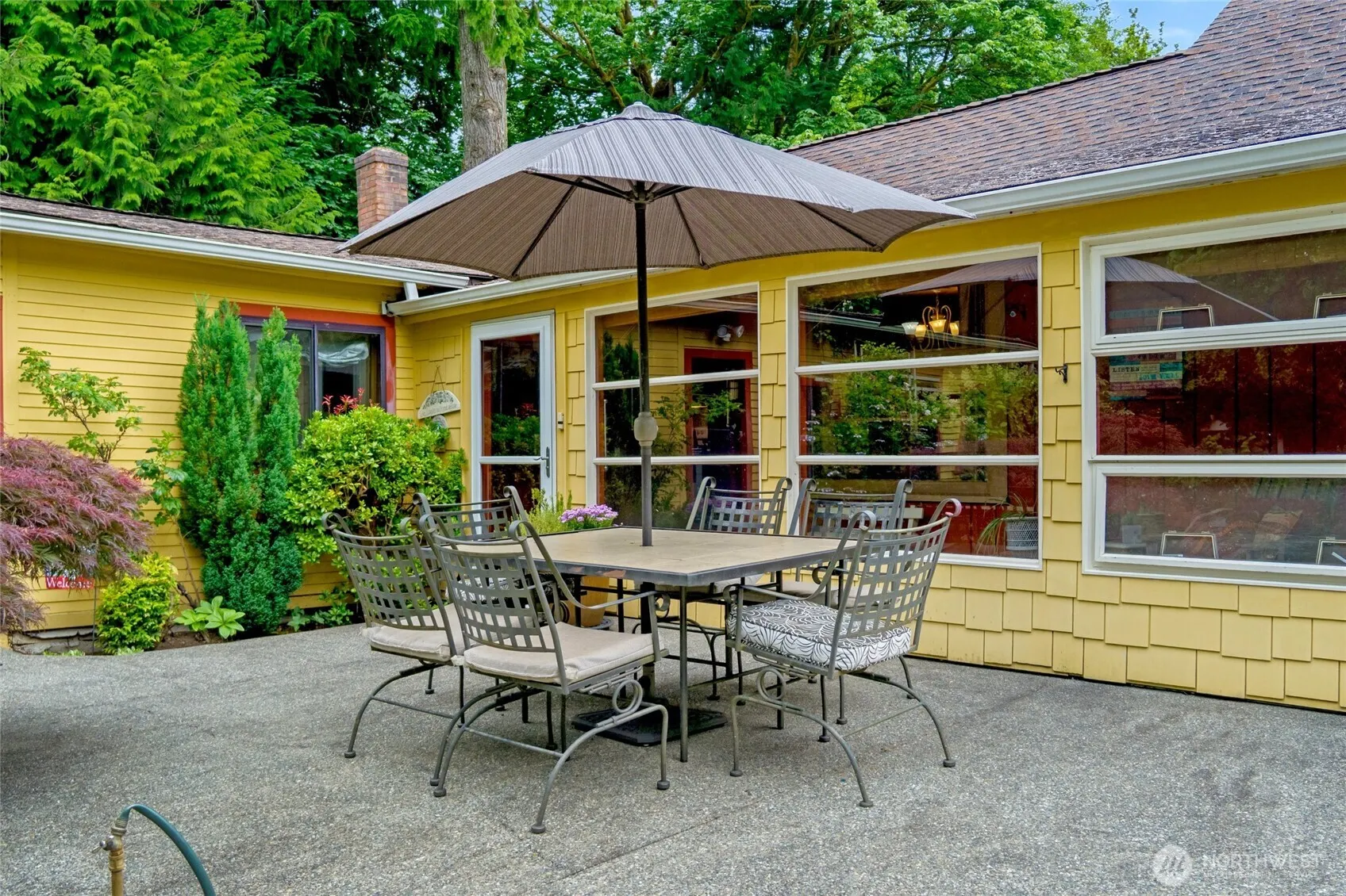 23606 SE Tiger Mountain Road , Issaquah, WA 98027
