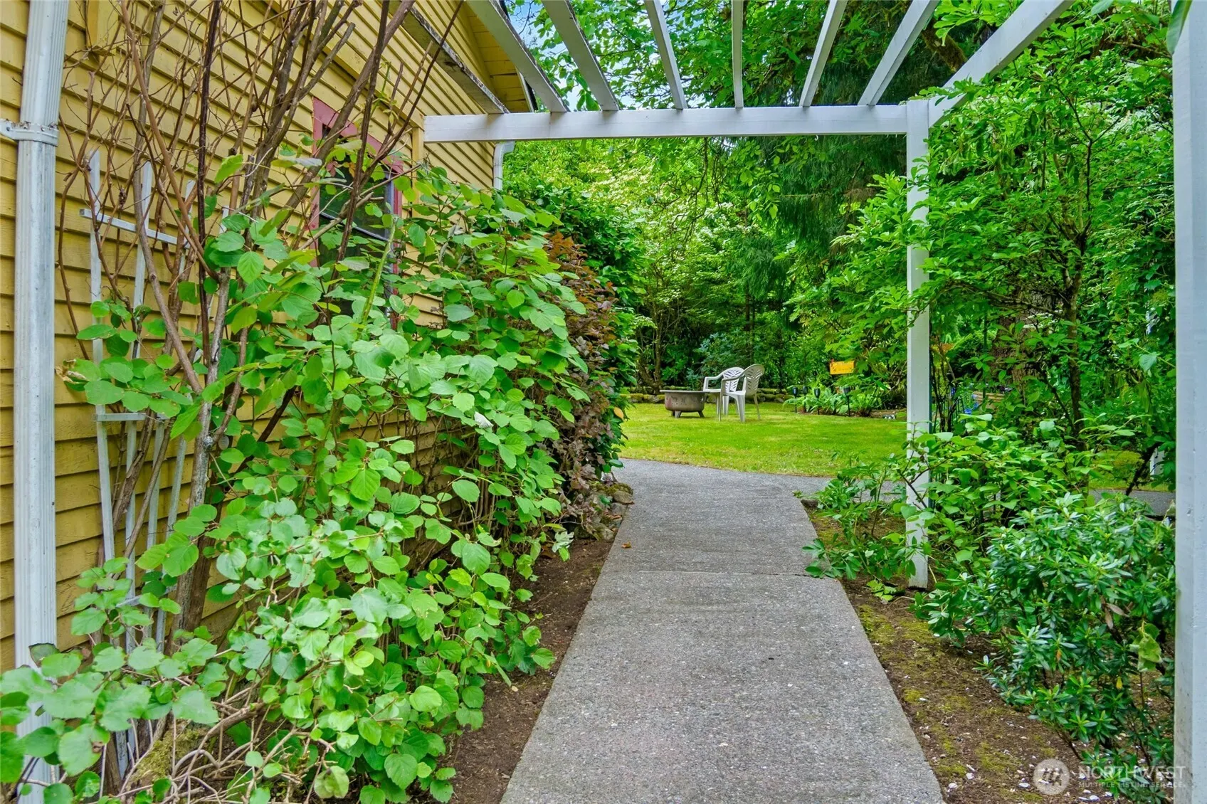 23606 SE Tiger Mountain Road , Issaquah, WA 98027
