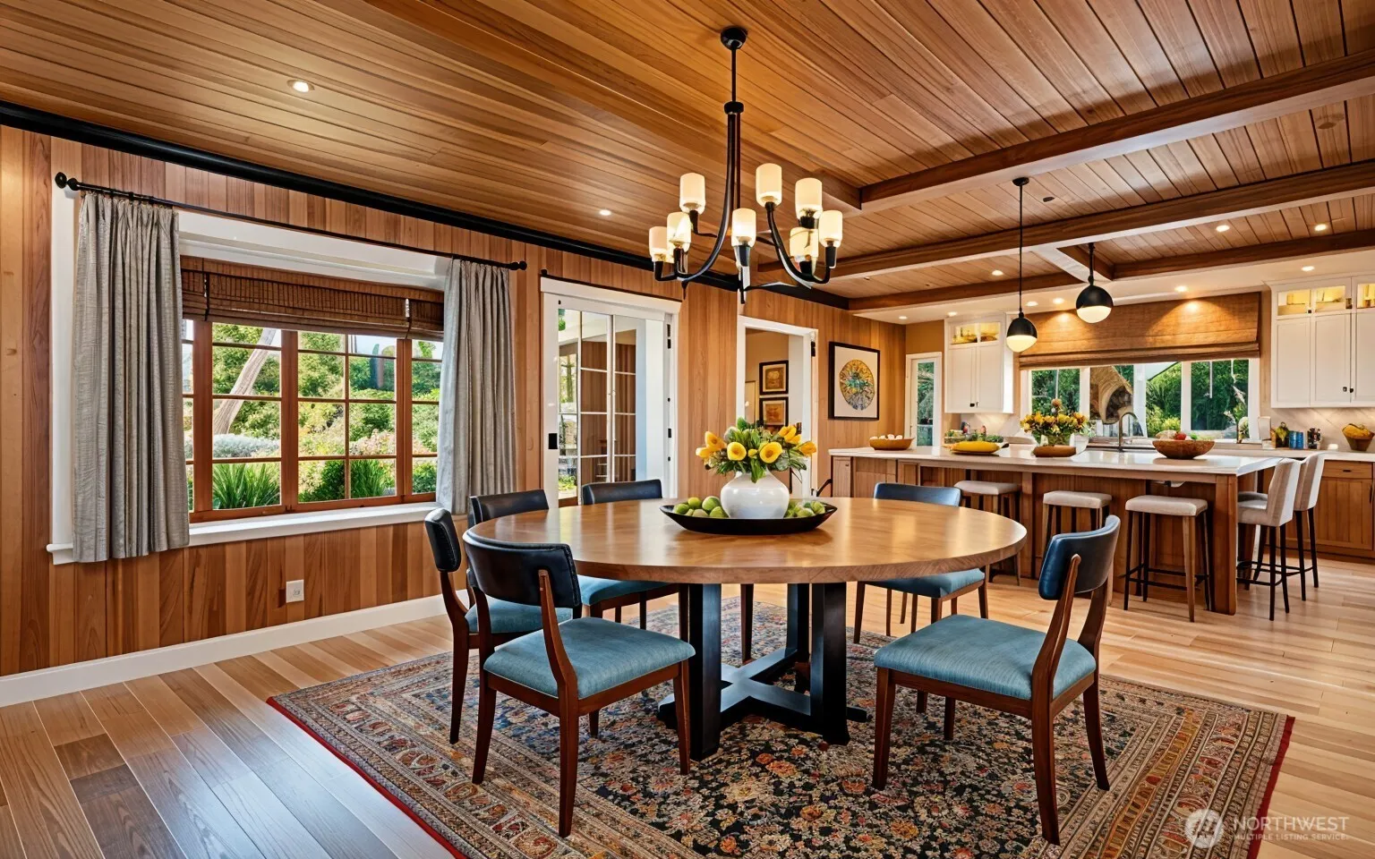 23606 SE Tiger Mountain Road , Issaquah, WA 98027